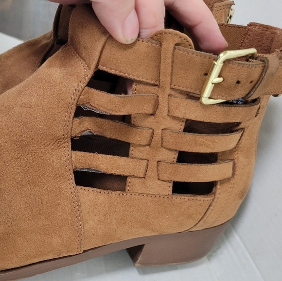 American Eagle Brown Faux Suede Cut Out Ankle Boots Back Zip Up Size 10 - Picture 2 of 8